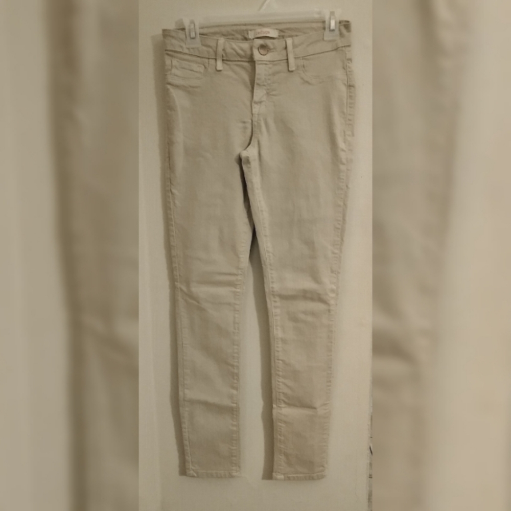 REFUGE Skinny Leg Khaki Jean